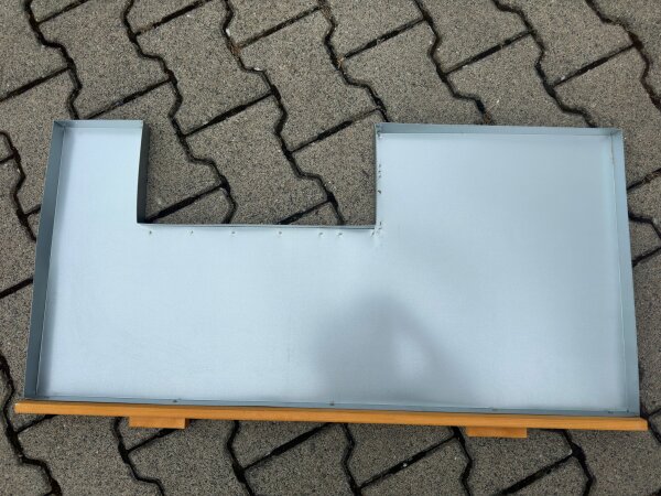 Zinc tub single for rabbit hutch 10018