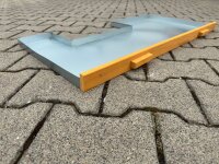 Zinková vanička pro králičí stáj 10018