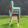 Chaise empilable, chaise en plastique robuste disponible en couleurs variées